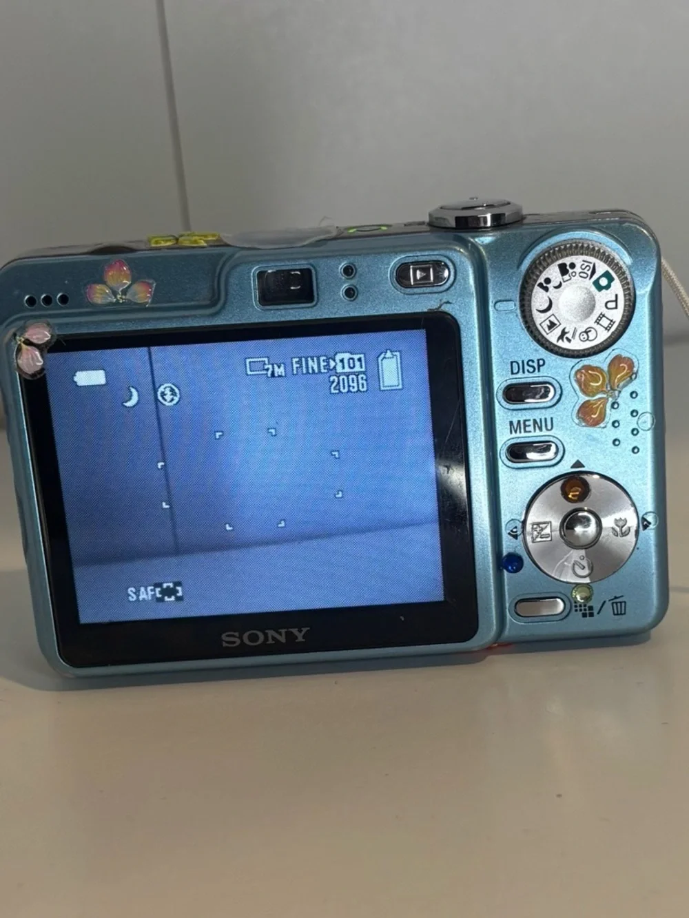 Sony cybershot DSC-W55 digital camera